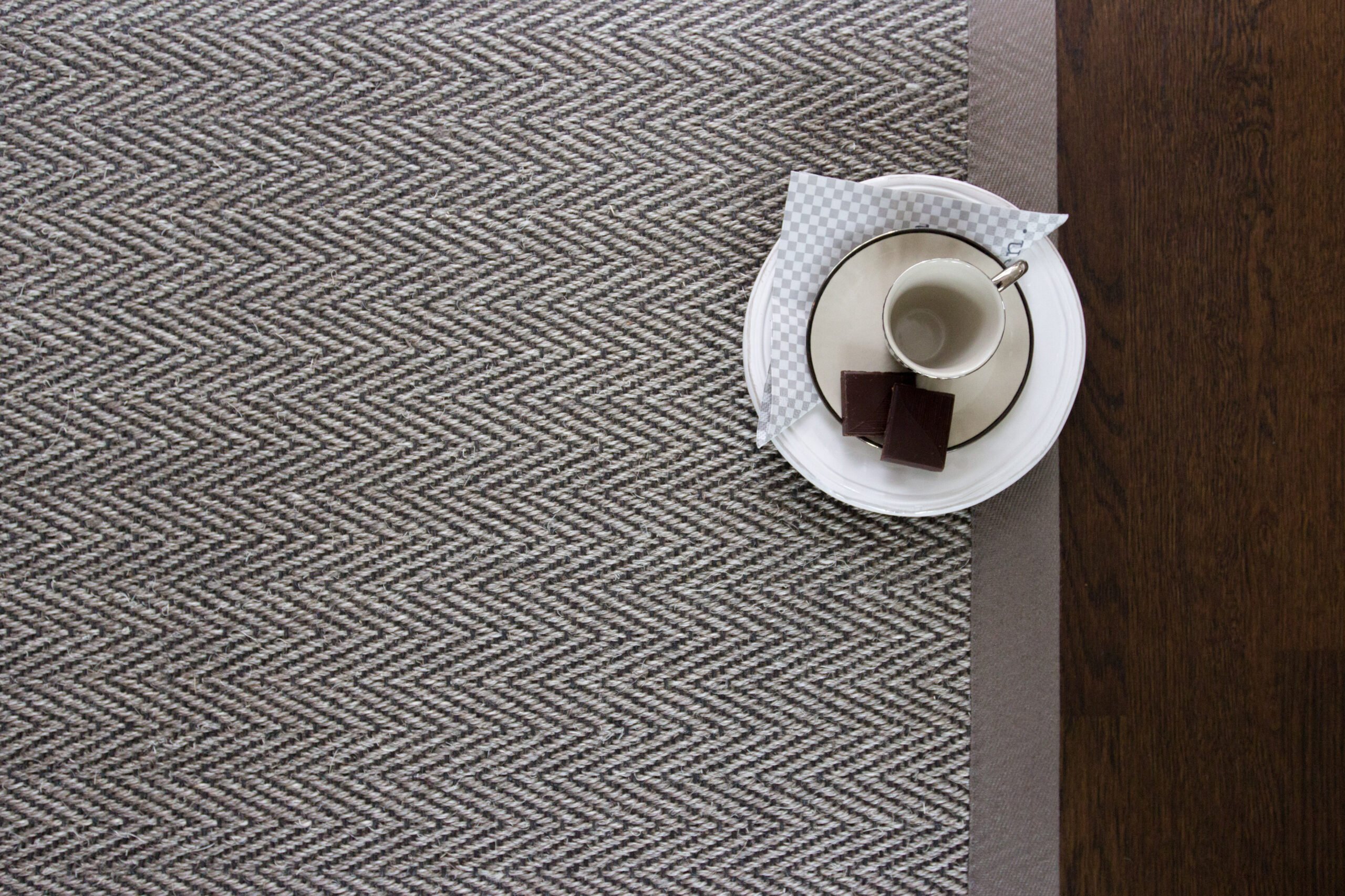 sisal-vistacappuccino234415uppifranedit Sisalmatta måttanpassad